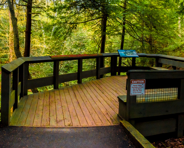 Penitentiary Glen Nature Park in Kirtland, Ohio Lake Metroparks