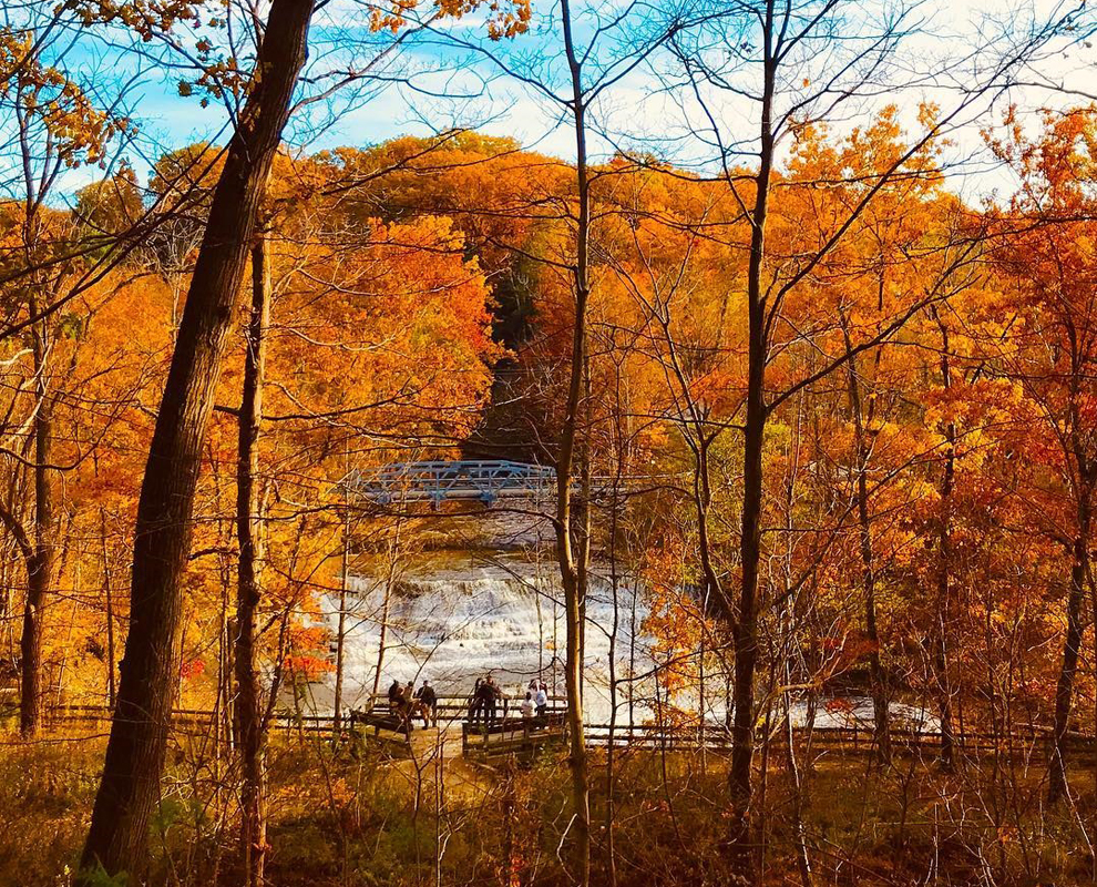 Paine Falls Park in Leroy Township, waterfall Lake Metroparks