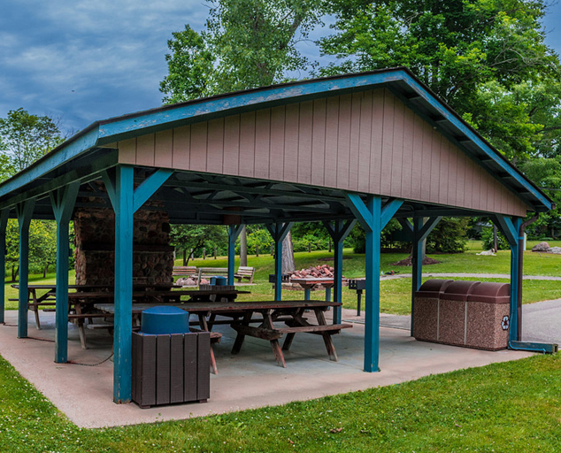 Riverview Park Shelter in Madison Township Lake Metroparks Lake